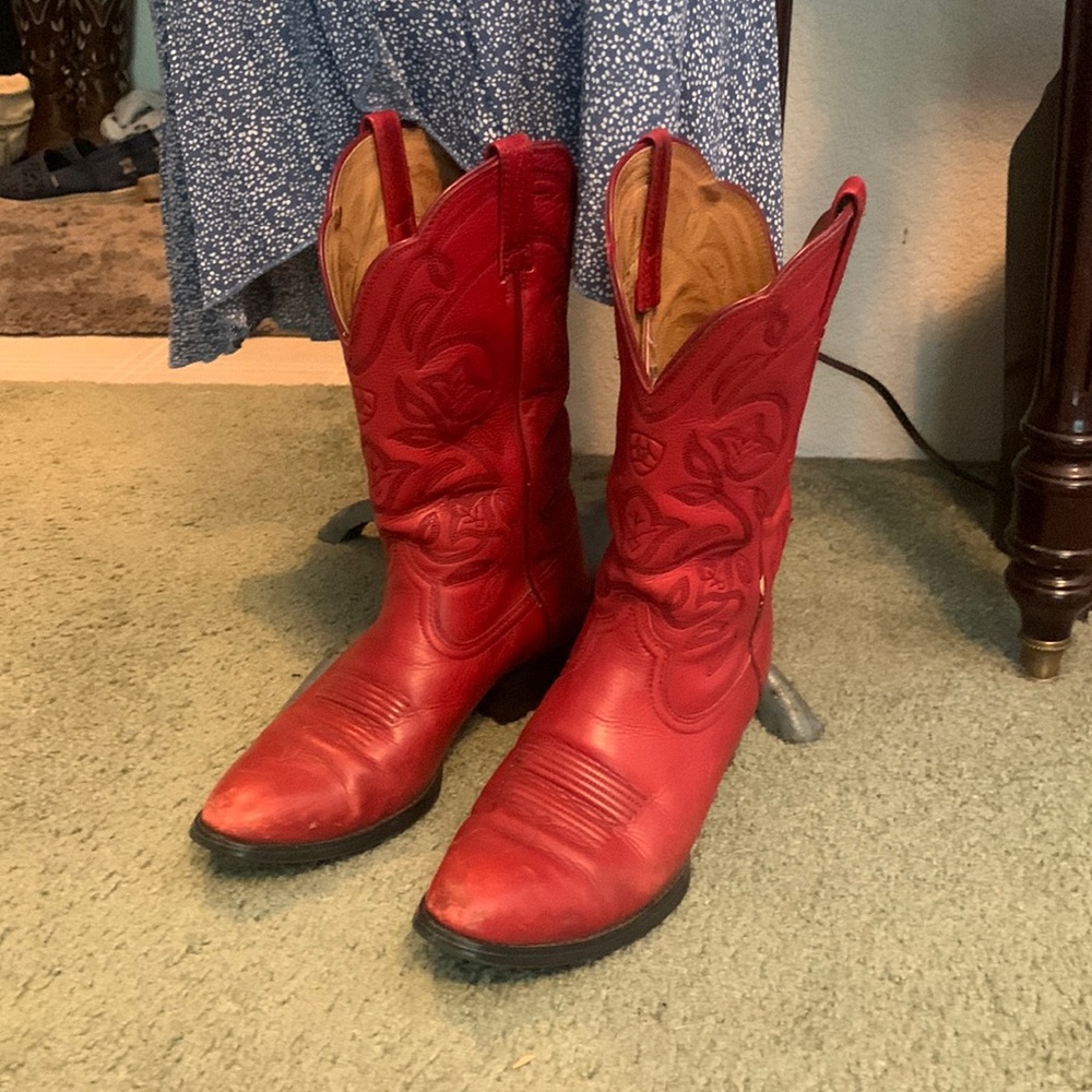 Red Ariat Cowgirl Vintage Boot